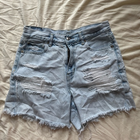 American Eagle Distressed Light Wash Denim Mom Shorts - Picture 2 of 10